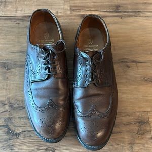 Allen Edmonds Oxford dress shoes. Style “Tate” 11.5 Wide in espresso brown.
